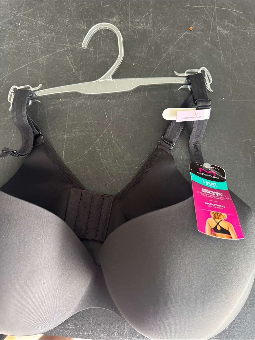 Maidenform Black Seamless T-Shirt Bra with Molded Cups